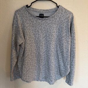 GAP Light Gray Leopard Print Long Sleeve Top with Side Slits